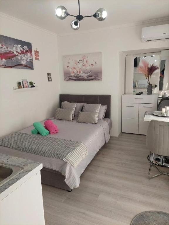 City Lux Square Apartment Skopje Ngoại thất bức ảnh